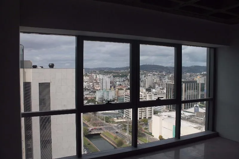 Imagem Conjunto/Sala para Venda - 40.15m², 0 dormitórios, 1 vaga - Praia De Belas
