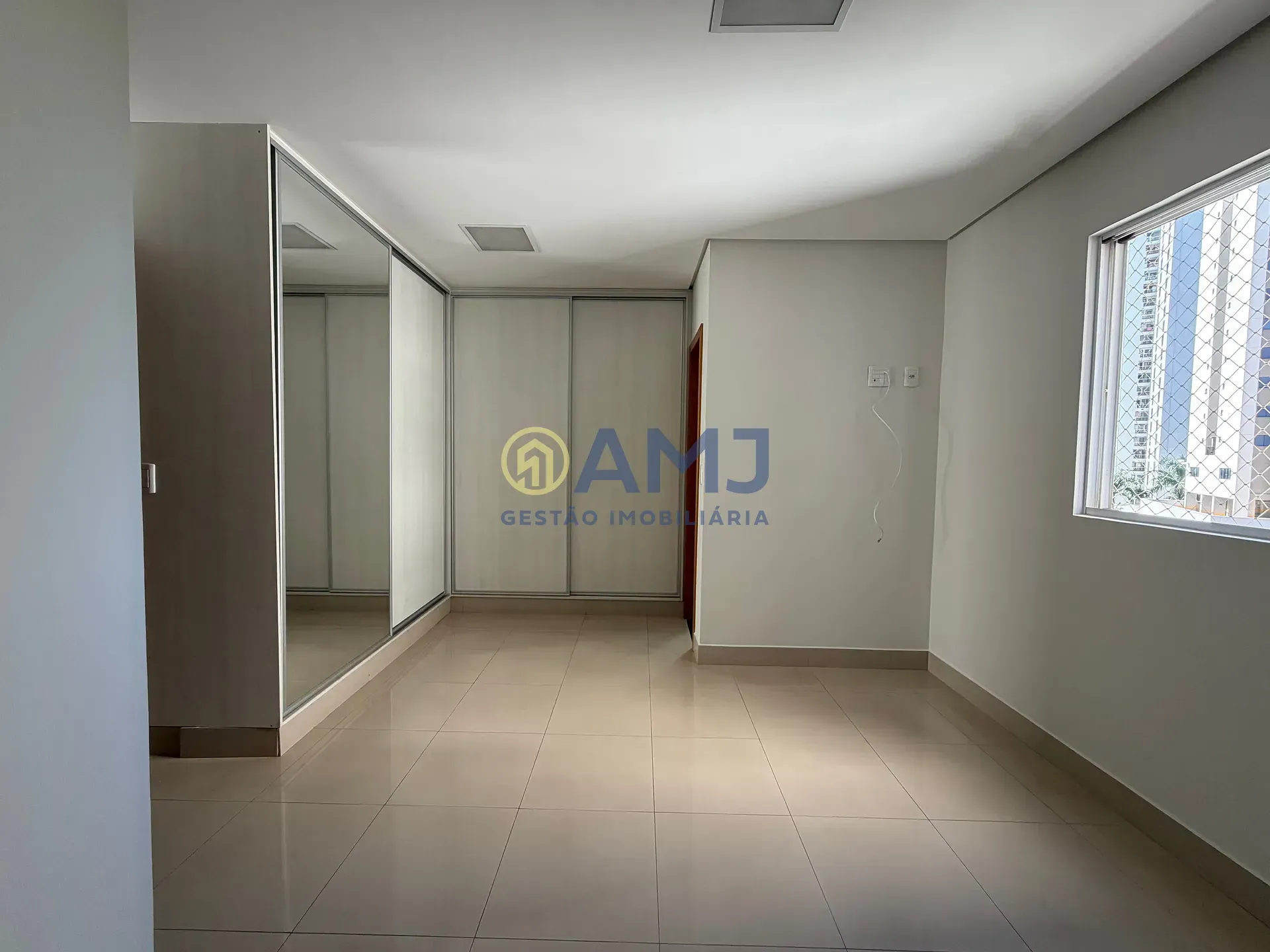 Imagem Apartamento à Venda - 3 Suítes no Setor Pedro Ludovico | Res. Flores do Parque