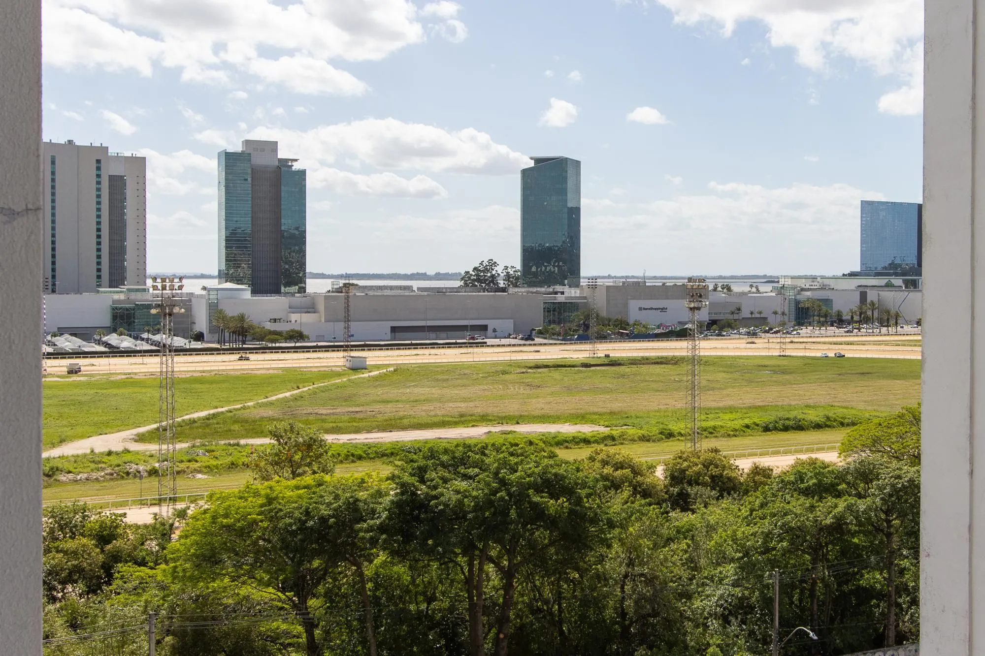 Imagem Apartamento à Venda no Bairro Cristal - Oportunidade para Investidores