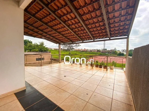 Imagem Sobrado à venda, 360 m² por R$ 550.000,00 - Residencial Solar Ville - Goiânia/GO