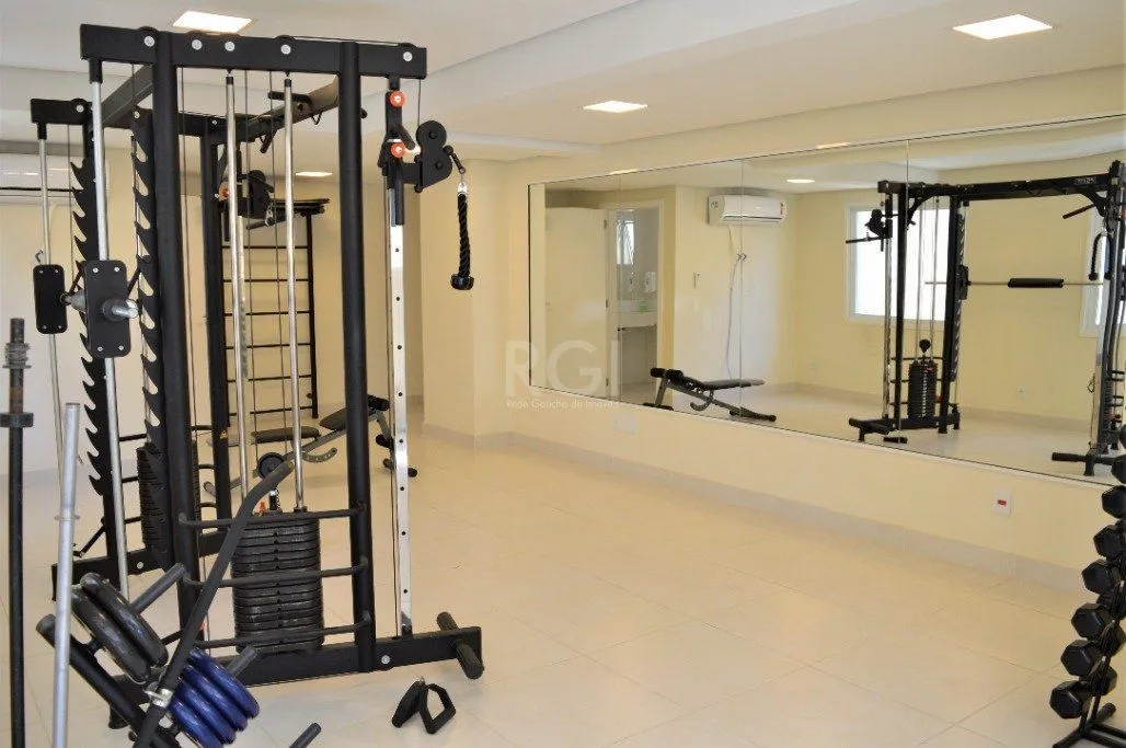 Imagem Excelente apartamento 2 dormitórios com garden e duas vagas no Bom Fim