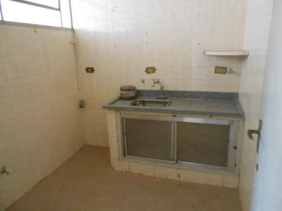 Imagem Encantador apartamento à venda, ideal para solteiros ou casais que buscam conforto e praticidade. C...