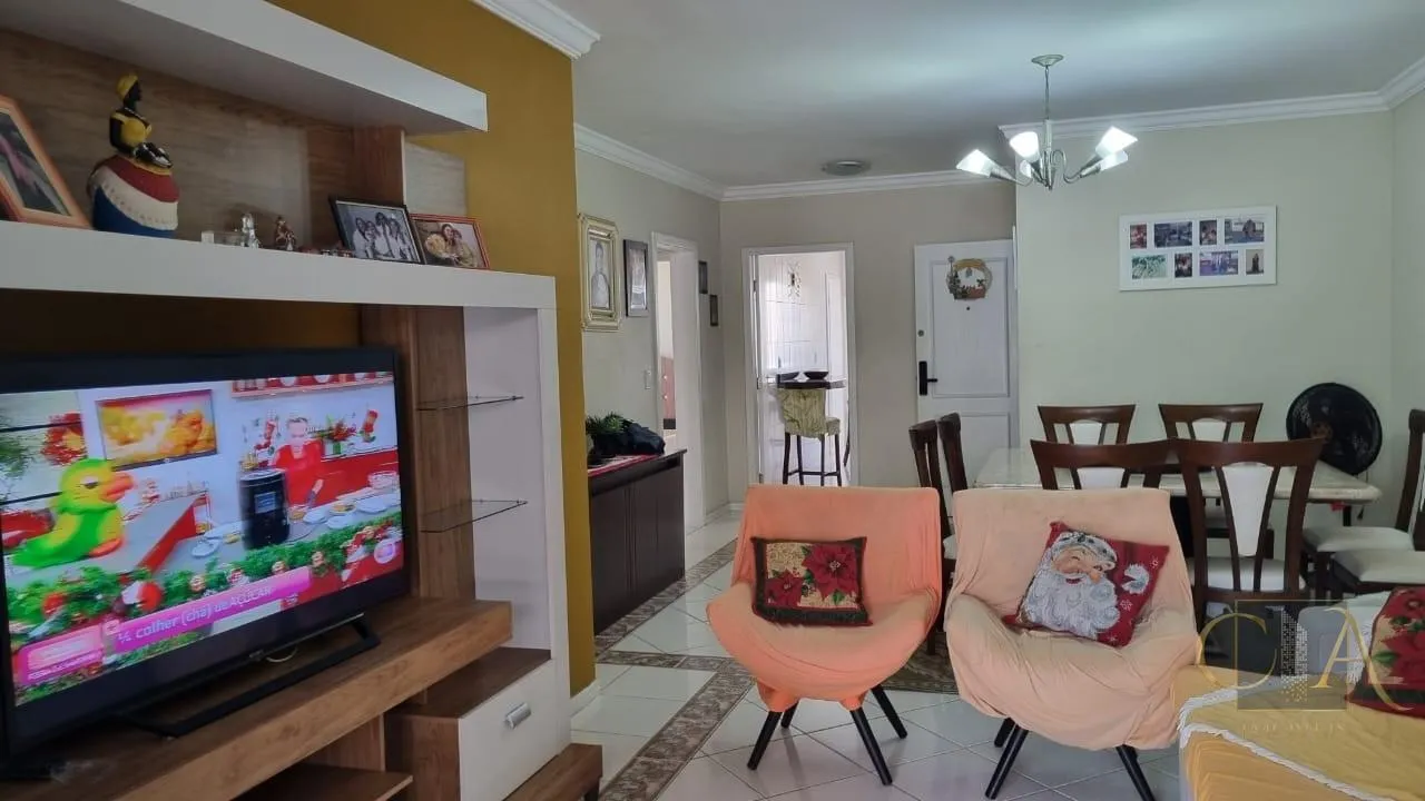 Imagem Apartamento para Temporada em Itapema, Meia Praia, 3 dormitórios, 1 suíte, 2 banheiros, 1 vaga