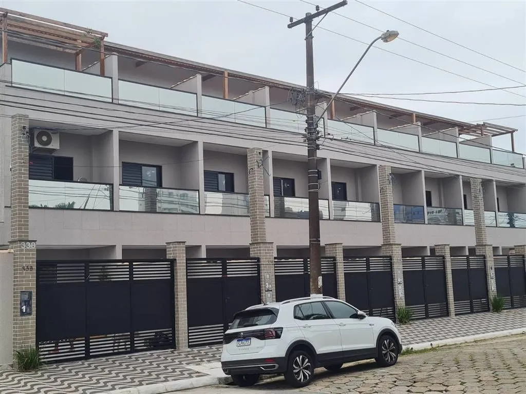Foto do imóvel Casa em condomínio à Venda em Balneário Maracanã, Praia Grande - SP em Balneário Maracanã, Praia Grande - SP