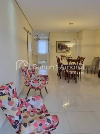Imagem Sobrado amplo com ambientes bem distribuídos, ideal para quem busca conforto e espaço para a famí...