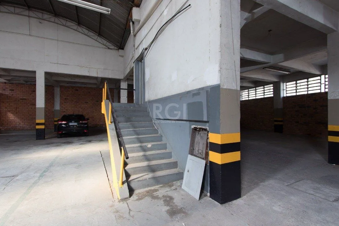Imagem Pavilhão para Venda - 1257.35m², 0 dormitórios, 6 vagas - Floresta
