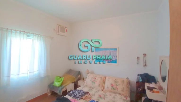 Imagem Casa com piscina em rua fechada