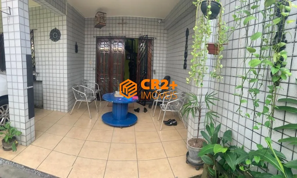 Imagem Casa Duplex - Casa Forte - 04 Quartos - 02 Suites - 280m2