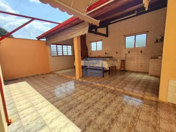 Imagem Casa com 4 dormitórios para alugar por R$ 3.300,00/mês - Jardim Teixeira - Socorro/SP