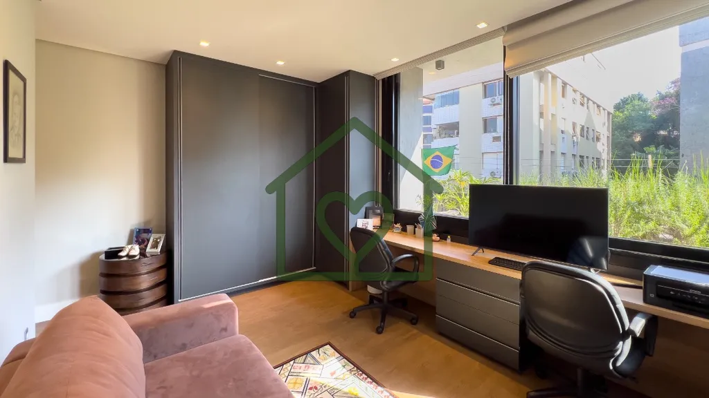 Imagem Luxo e requinte na melhor localização do bairro Jardim Lindóia. 
 
Sobrado de alto padrão projet...