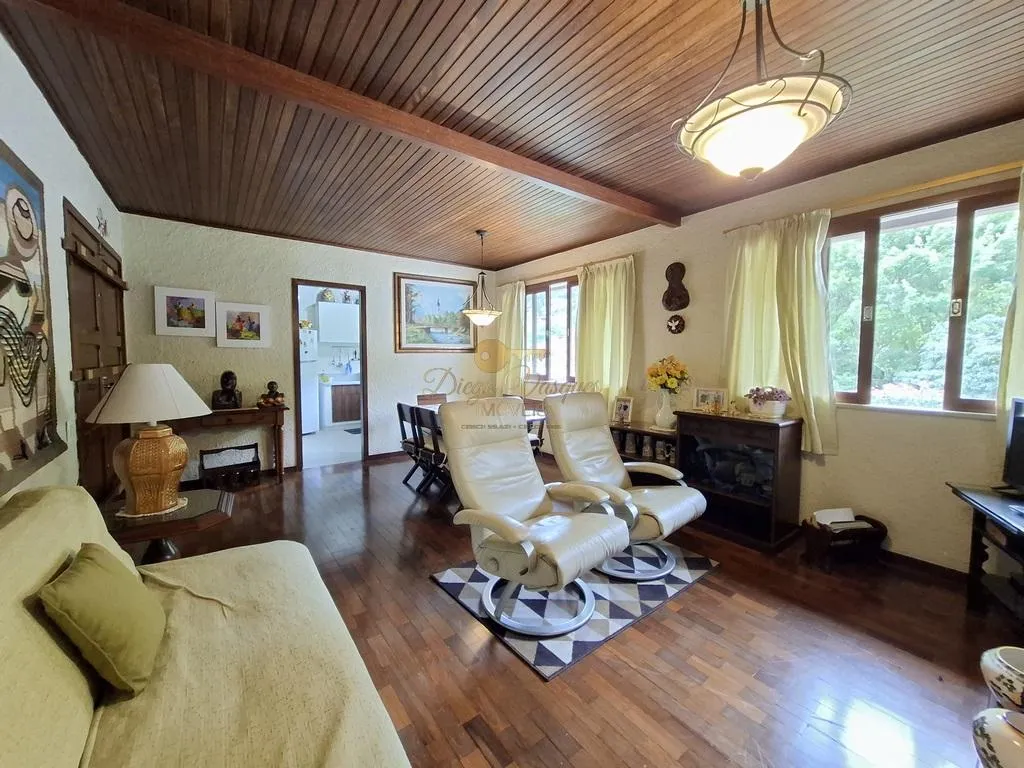 Imagem Casa para Venda em Teresópolis / RJ no bairro Albuquerque
