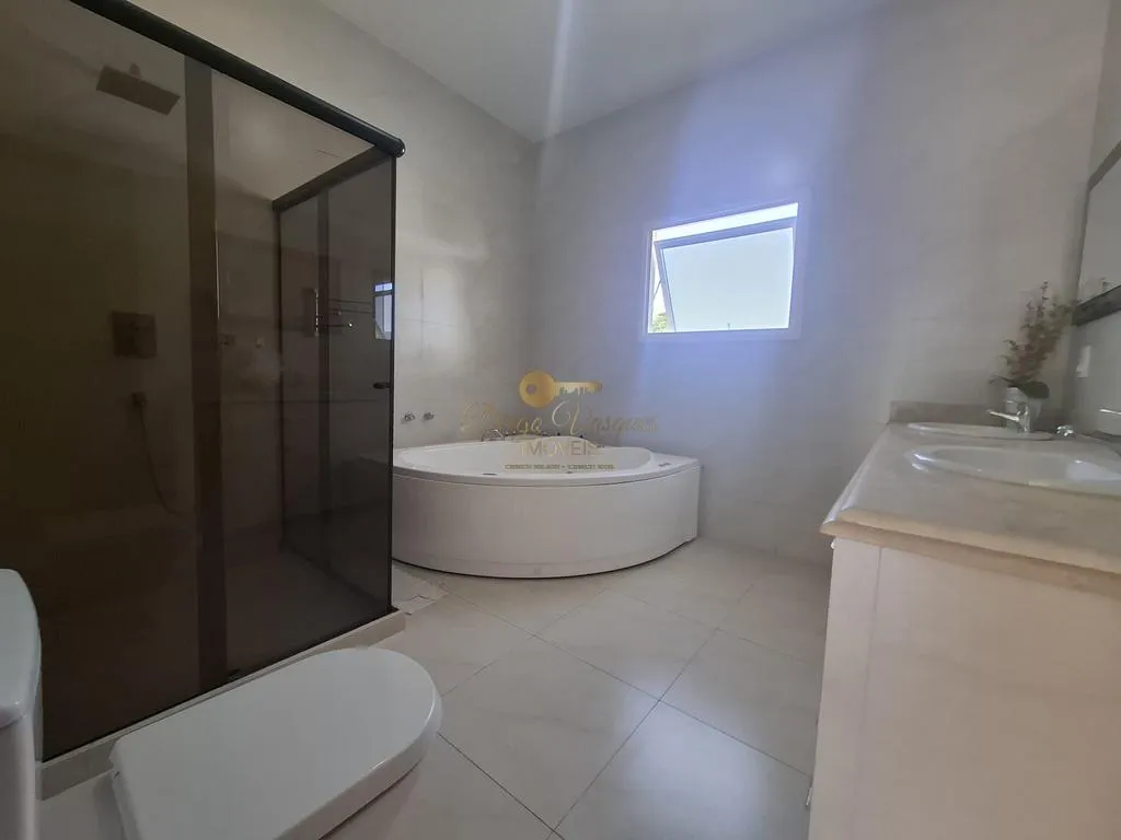 Imagem Casa para Venda em Teresópolis / RJ no bairro Green Valley