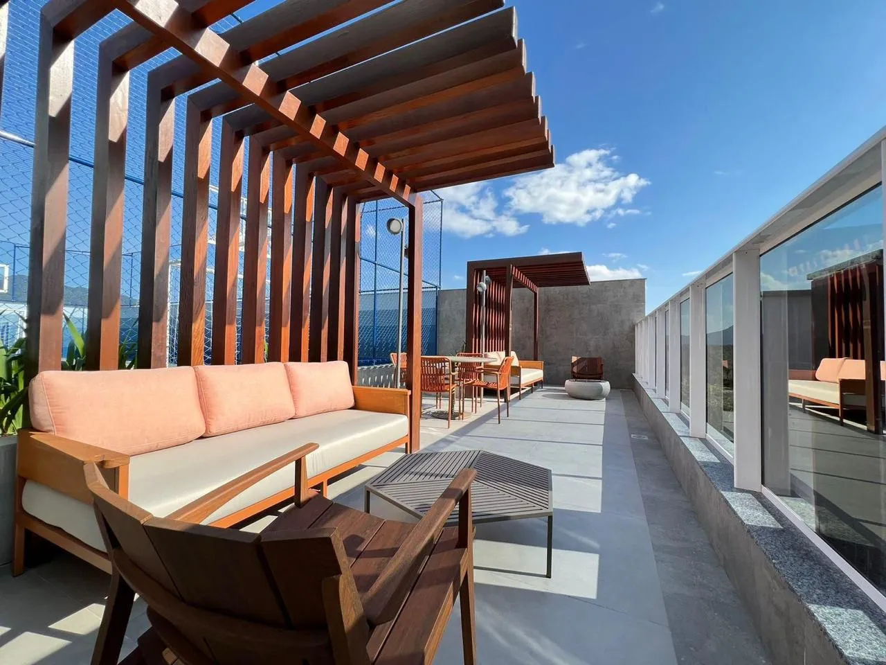 Imagem Apartamento com vista para o mar à venda com 128.5m2 por R$ 3.000.000,00