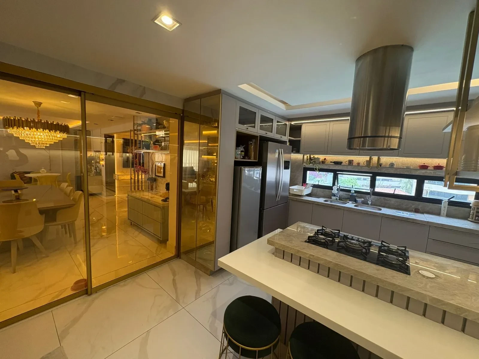 Imagem Apartamento com 3 Quartos à Venda, 225 m² em Meireles - Fortaleza