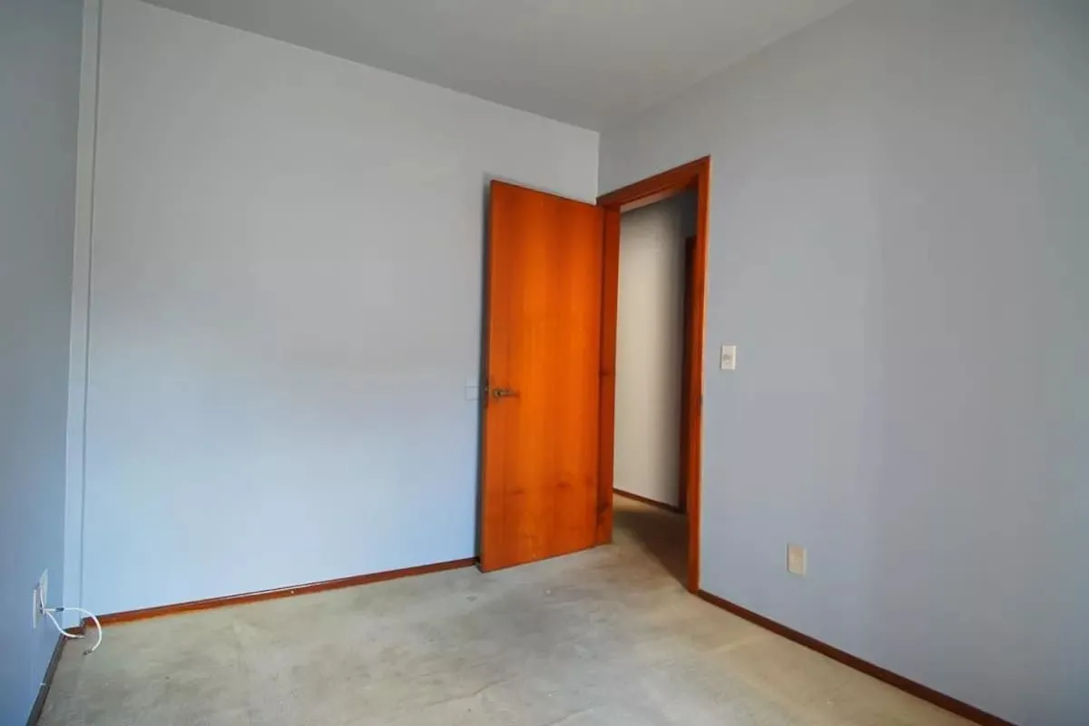 Imagem Apartamento de 3 dormitórios à venda em Petrópolis - Porto Alegre