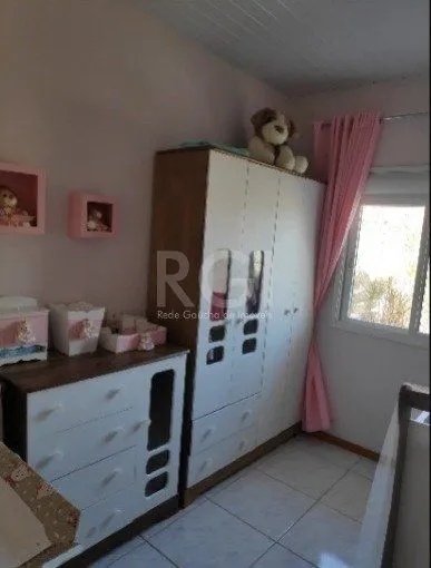 Imagem Casa Condominio para Venda - 90m², 2 dormitórios, 2 vagas - Olaria