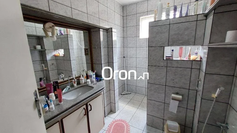 Imagem Casa à venda, 333 m² por R$ 699.000,00 - Jardim Planalto - Goiânia/GO