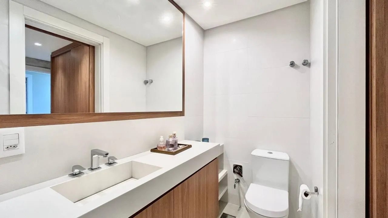 Imagem Apartamento à venda em Torres, Praia Grande, com 4 quartos, 215m2