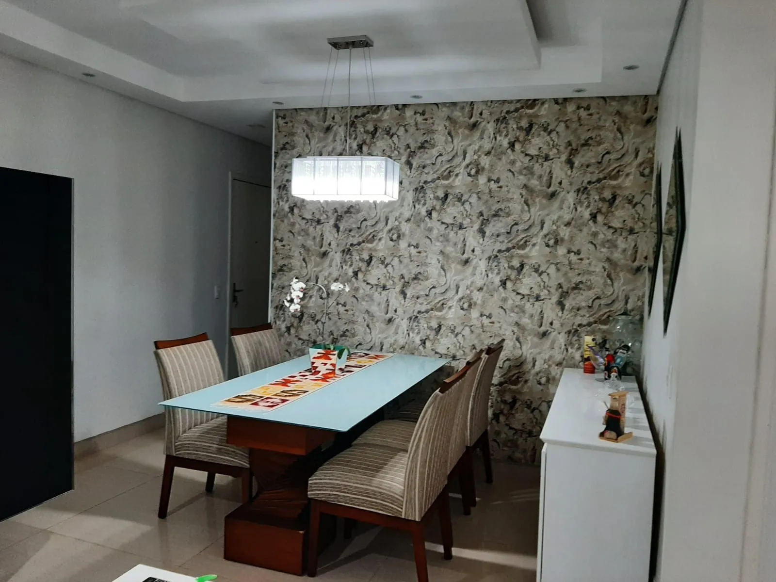 Imagem Lindo Apartamento de 68M² com sala 3 ambientes no Parque Campolim