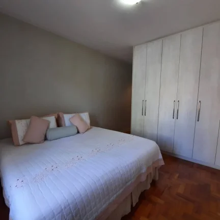 Imagem Sobrado Maravilhoso 162 m² 3 Dormitorios e 2 Vagas de Gargens