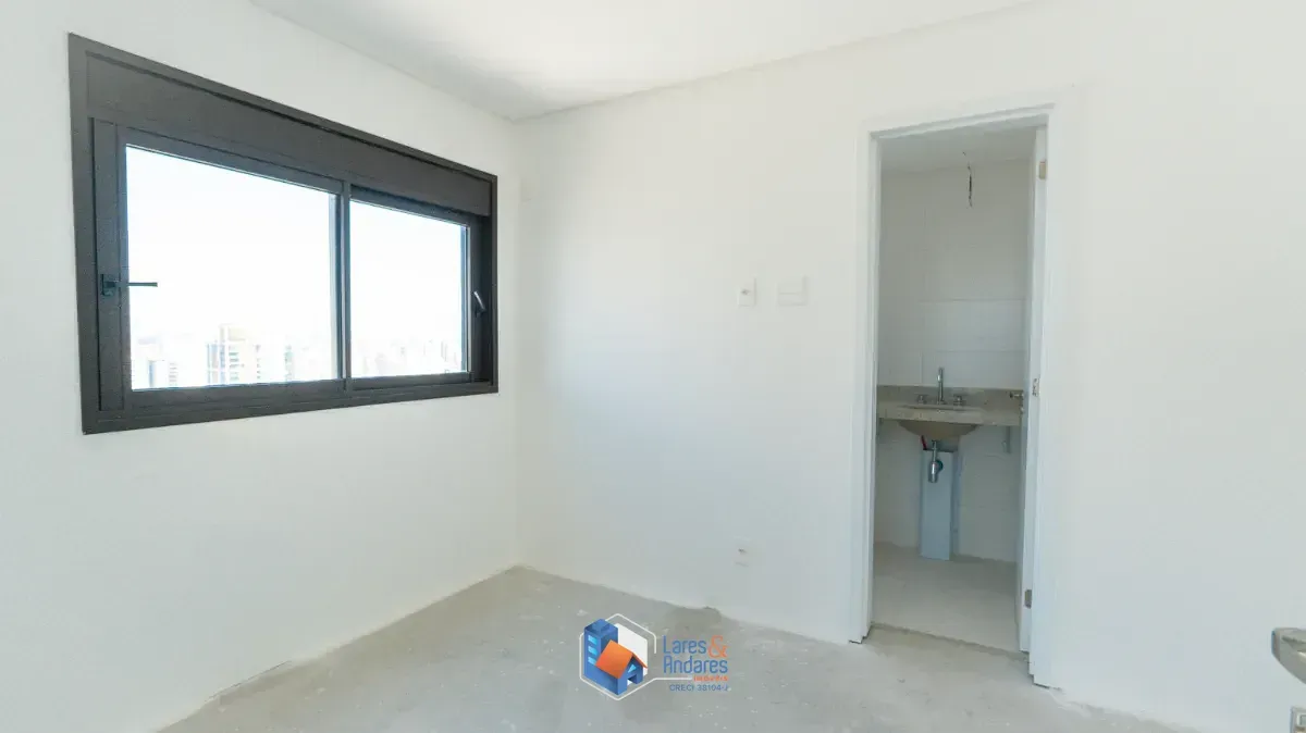 Imagem Cobertura para venda em Moema com 4 quartos, sendo 4 suítes, 281m²