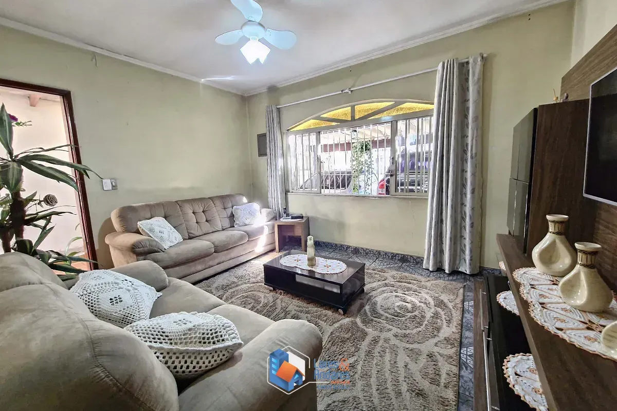 Imagem Casa para venda em Vila Medeiros com 3 quartos, sendo 1 suíte, 108m²