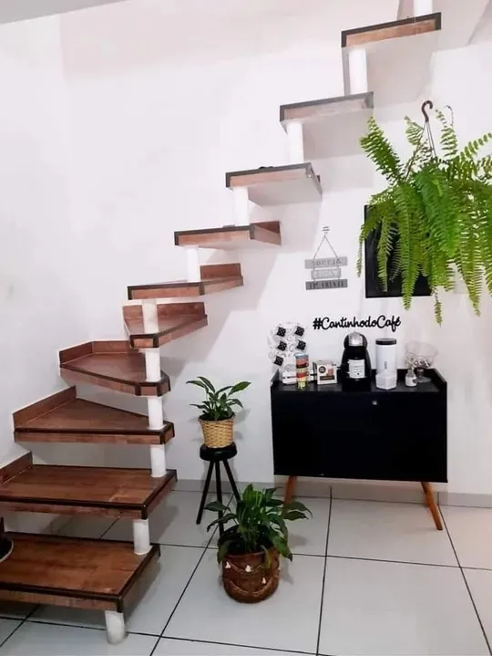 Imagem Casa Sobrado de 125m² com 4 Dormitórios Localizado no Jardim Altos do Itavuvu.