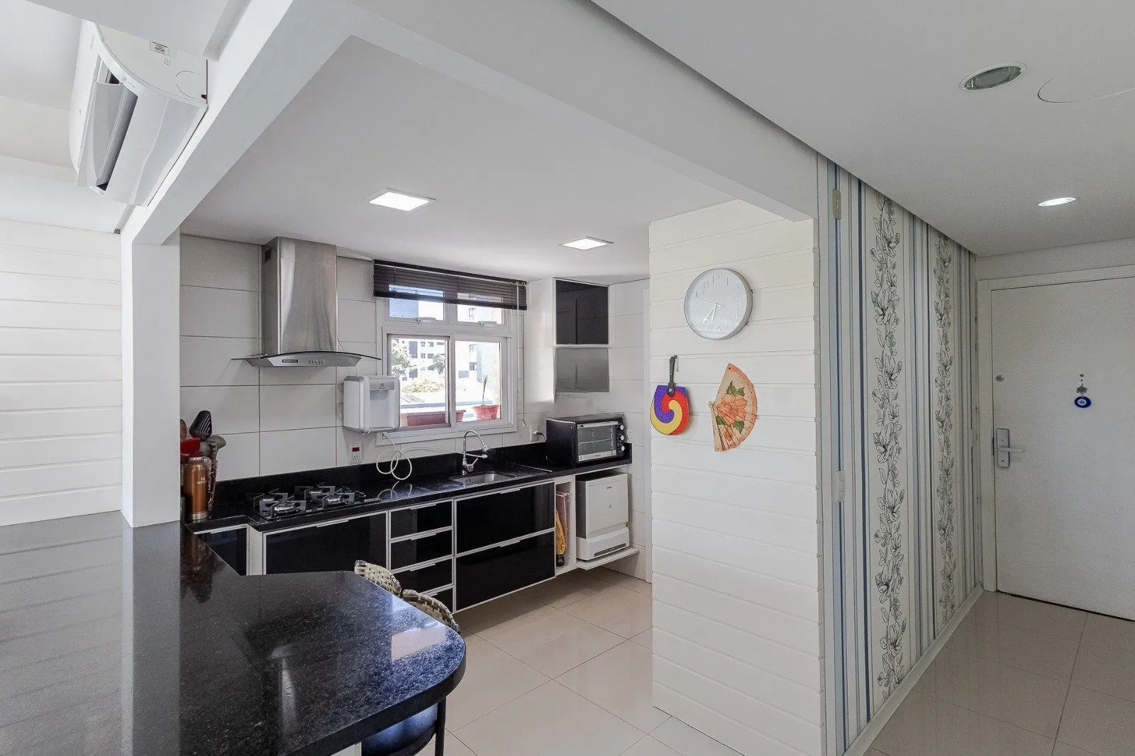 Imagem Apartamento 84m² 2 suítes 2 vagas no Petrópolis