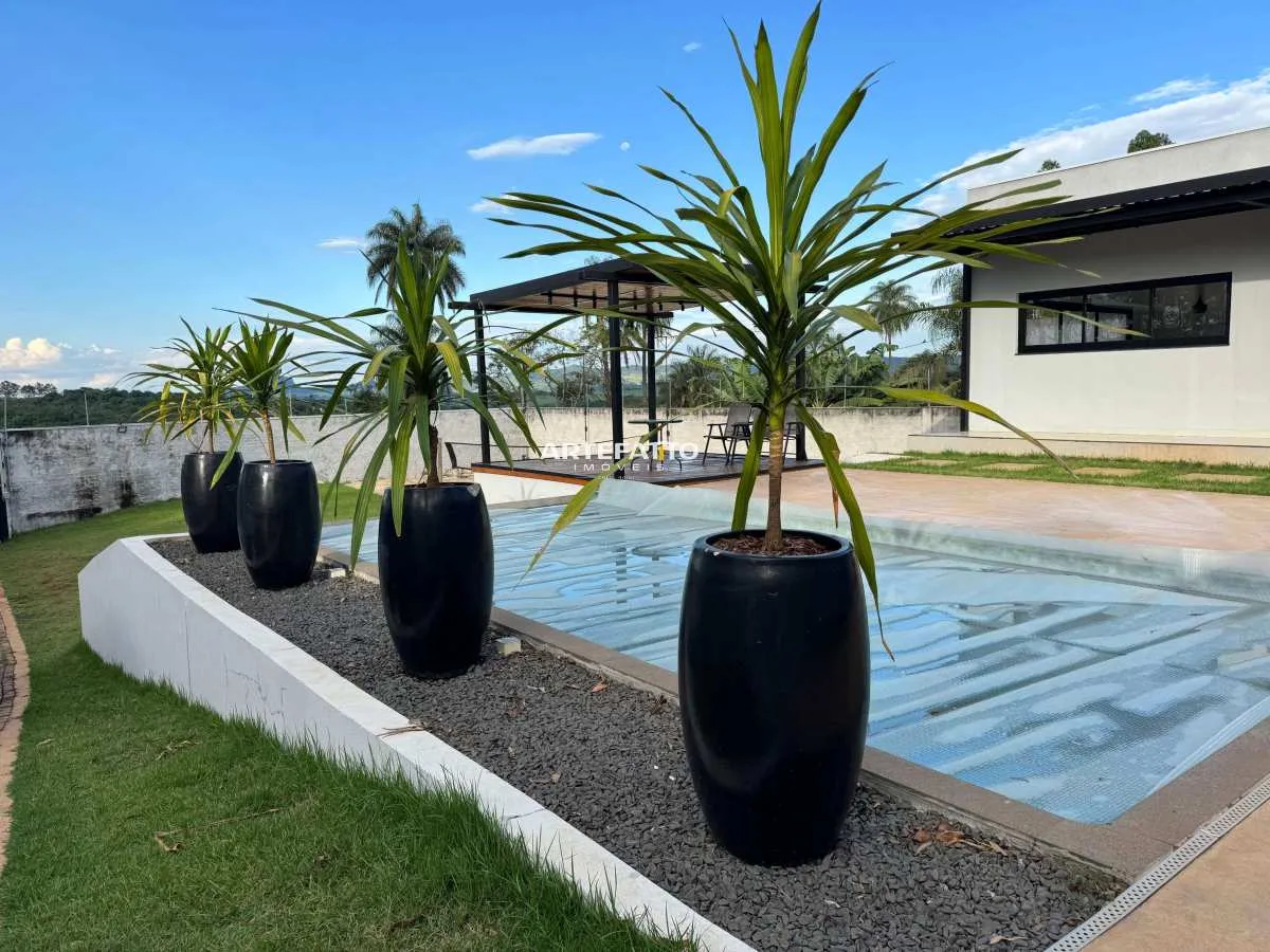 Imagem Chácara à venda em Franca, Parque dos Ipês, com 5 quartos, 400m2