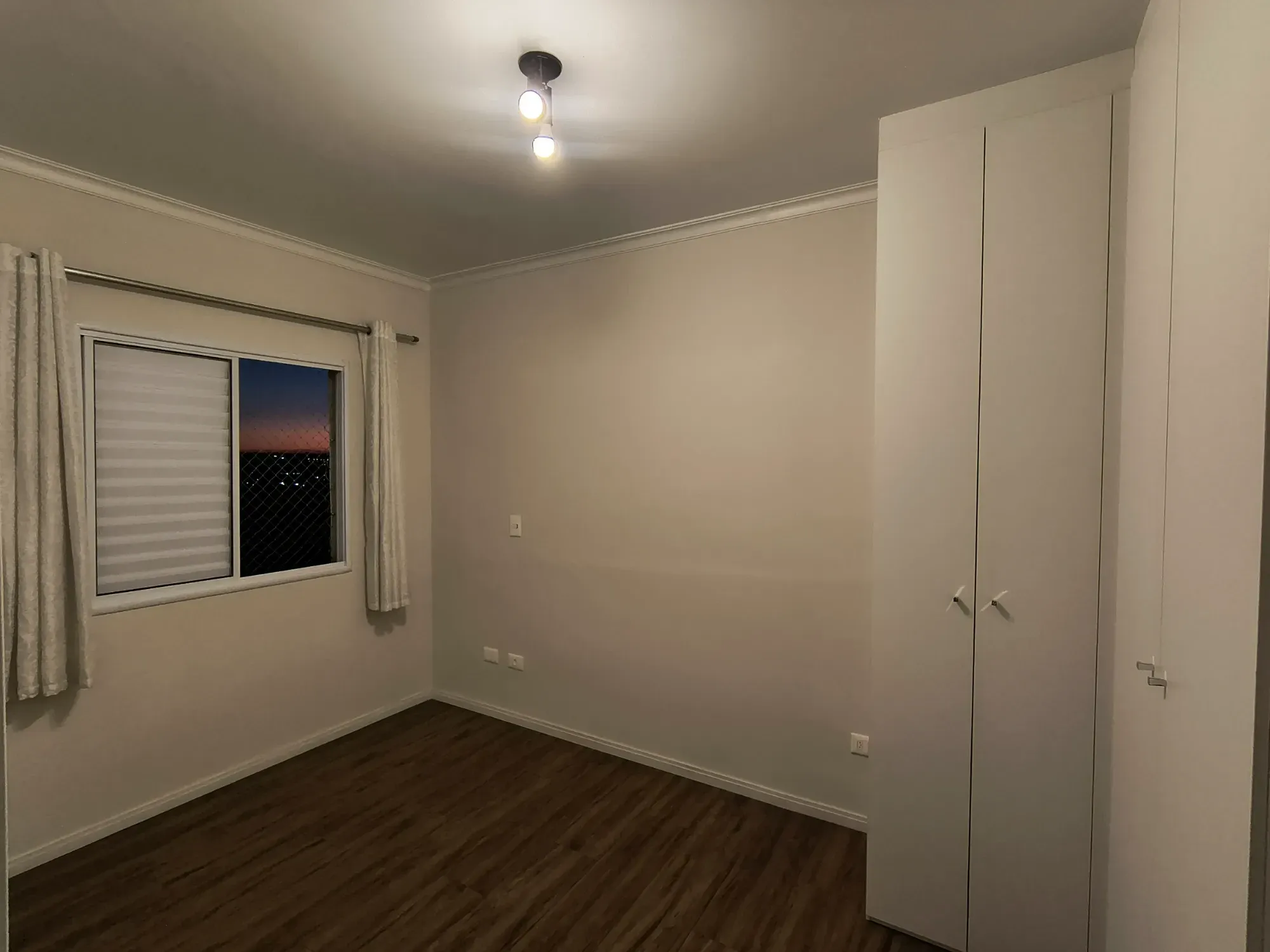 Imagem Apartamento com 3 Quartos para Alugar, 81 m² em Jardim das Indústrias - Jacareí