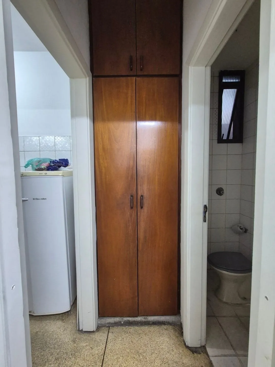 Imagem Amplo e Funcional Ponto Comercial no Térreo do Edifício Vieira Santos no Centro, Próximo a Tudo o Que Você Precisa