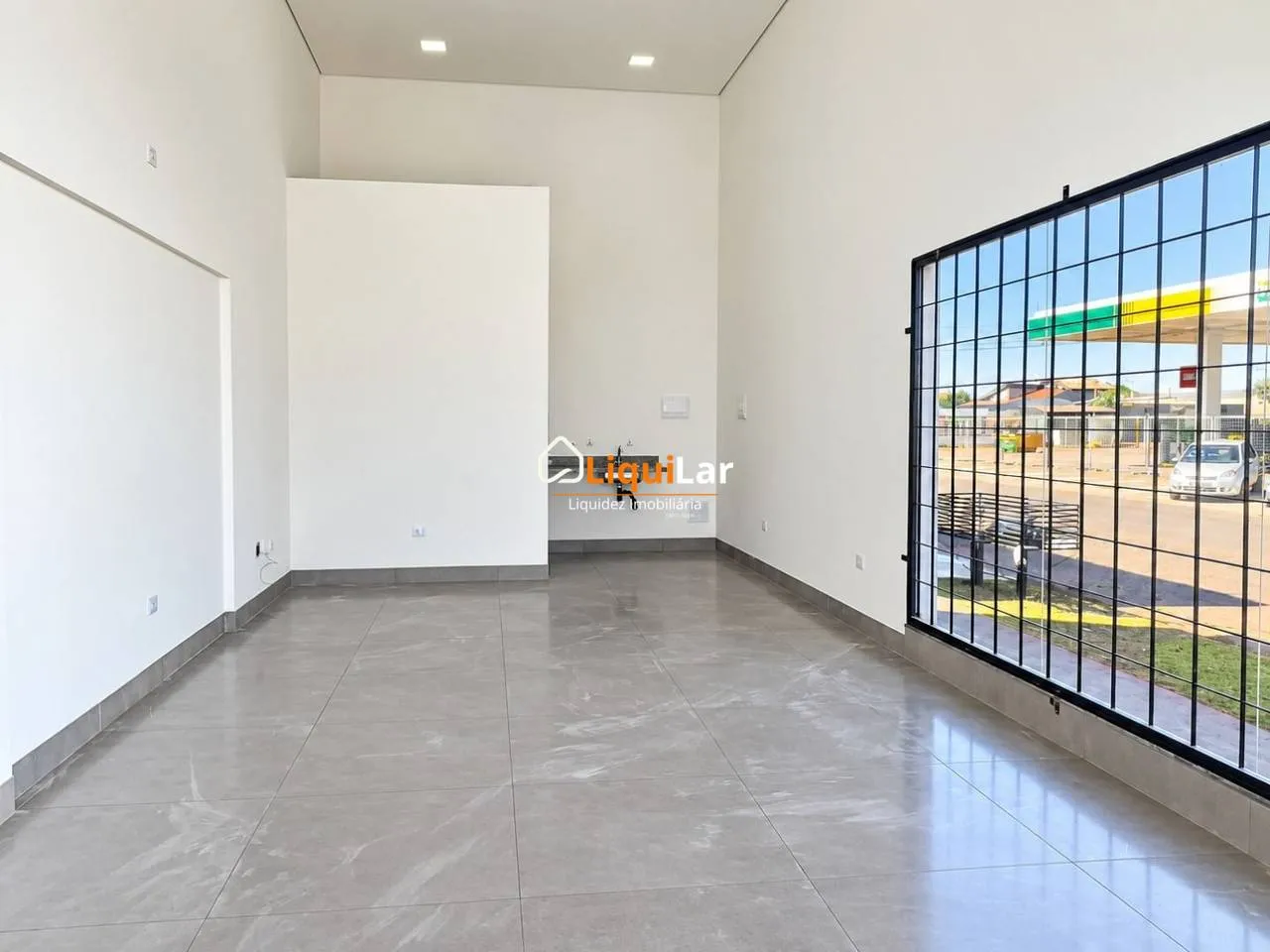 Imagem Sala comercial de 43m² em região privilegiada para locação