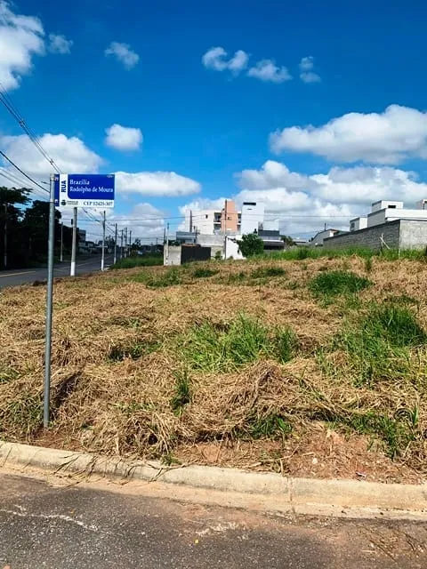 Foto do imóvel Terreno à venda 330.16M², Loteamento Residencial e Comercial Flamboyant, Pindamonhangaba - SP