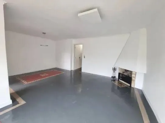 Imagem Casa 3 Dormitórios com Piscina à Venda no Guarujá - Zona Sul de Porto Alegre
