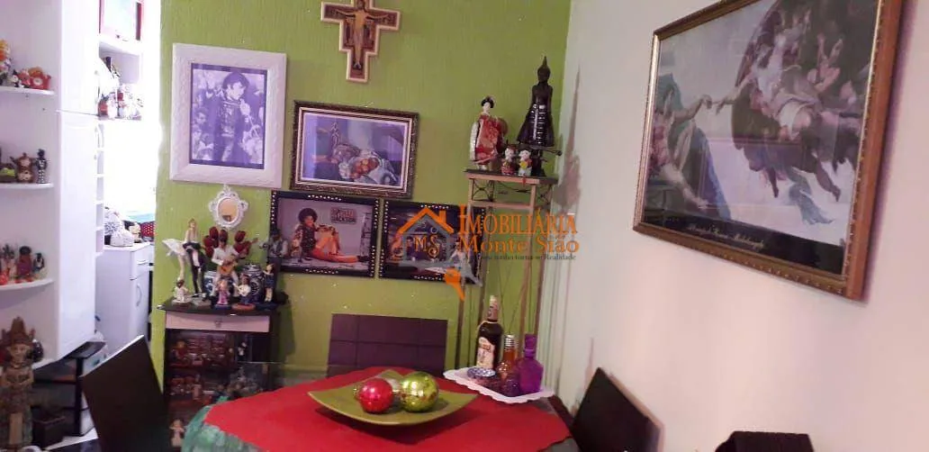 Foto do imóvel Casa com 2 dormitórios à venda, 44 m² por R$ 191.000,00 - Vila Carmela I - Guarulhos/SP