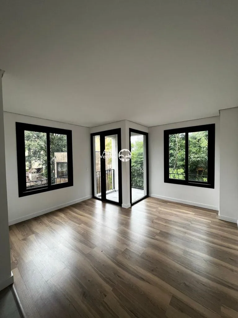 Imagem Vende-se apartamento em Gramado com 1 dormitorios semi mobiliado