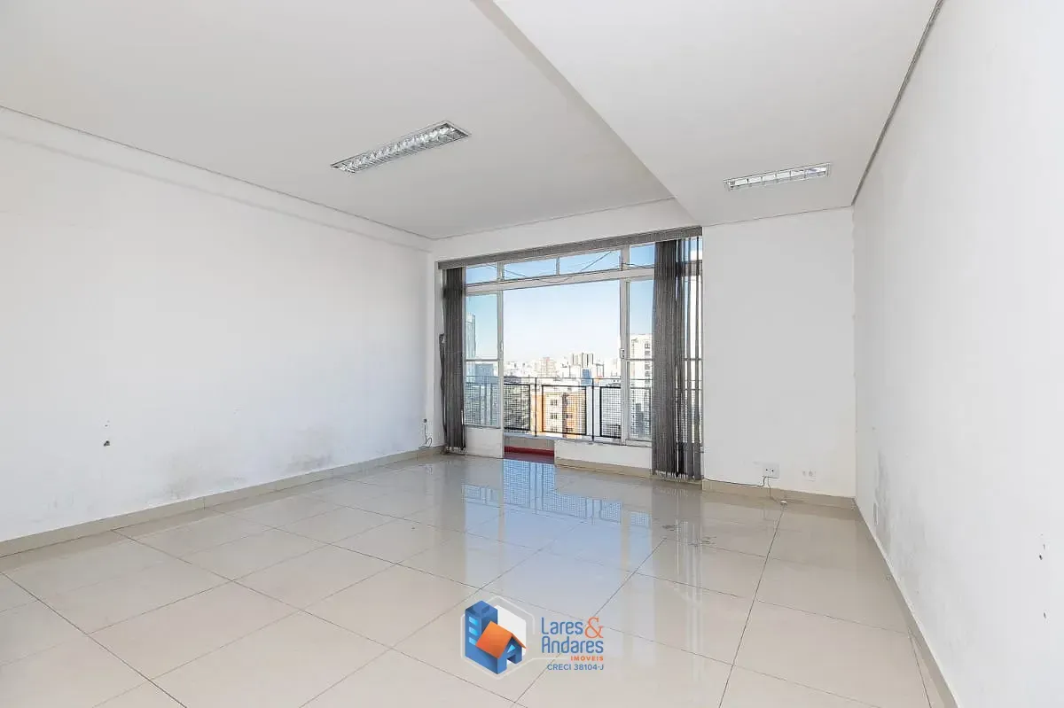 Imagem Conjunto comercial para venda em Centro, 353m²