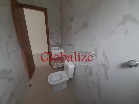 Imagem Casa Sobreposta Alta com 4 dormitórios, R$ 1.698.000,00. no bairro Embaré em Santos -SP