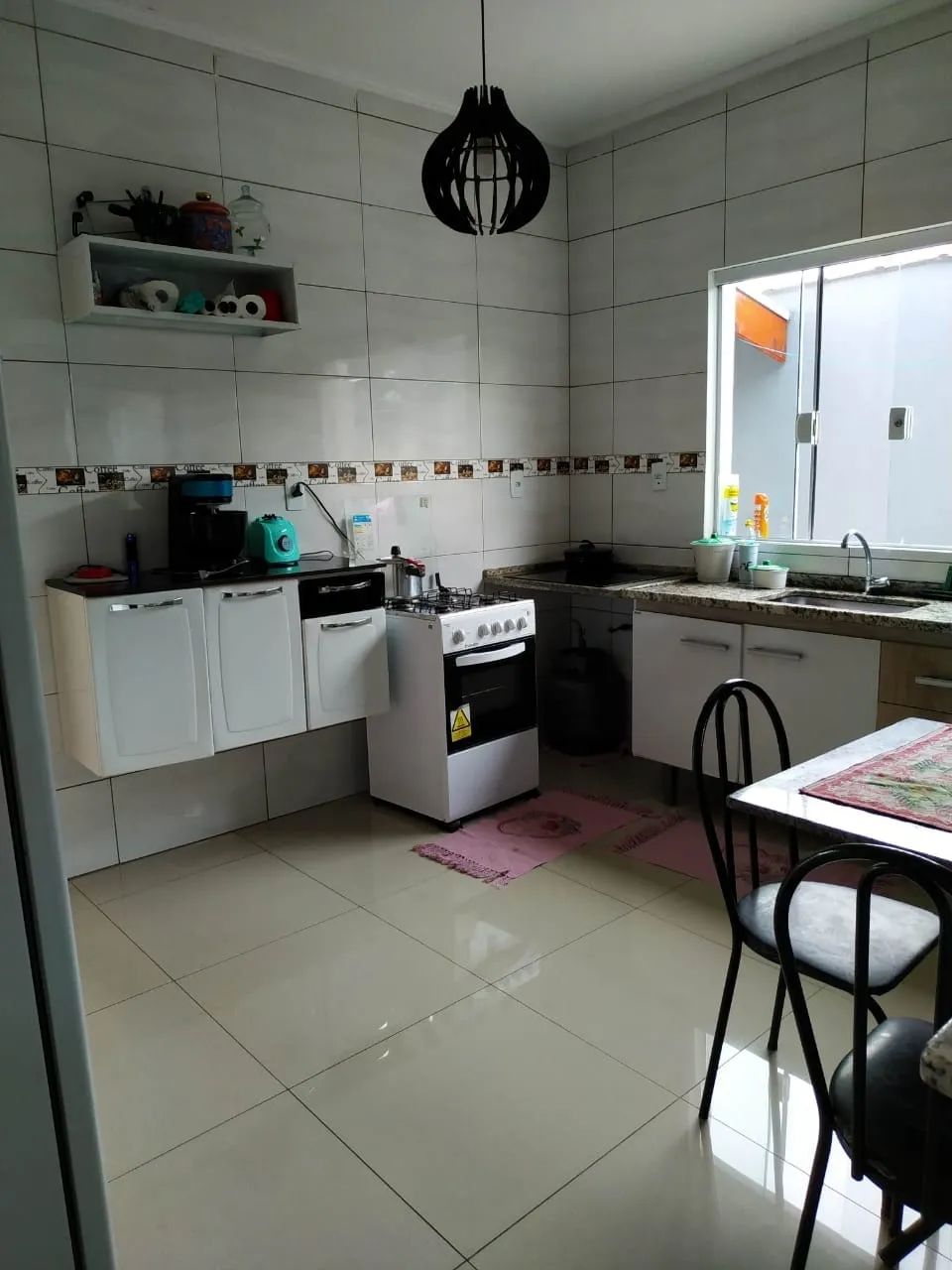 Imagem Casa à venda 2 Quartos, 1 Suite, 3 Vagas, 250M², Vila Suiça, Pindamonhangaba - SP