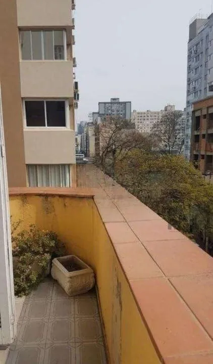 Imagem Amplo apartamento no beiro Floresta