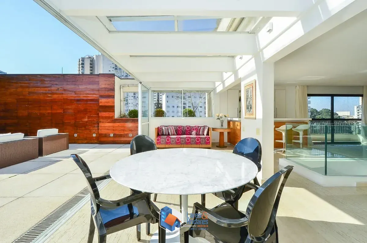 Imagem Triplex para venda em Morumbi com 3 quartos, sendo 3 suítes, 370.59m²