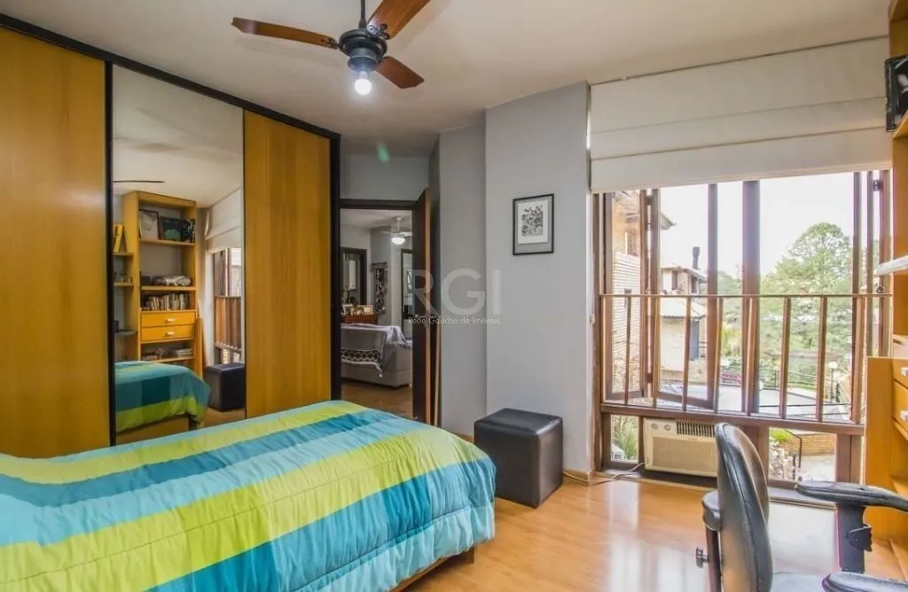 Imagem Casa para Comprar com 199 m² por R$ 1.180.000,00 - Boa Vista - Porto Alegre/RS