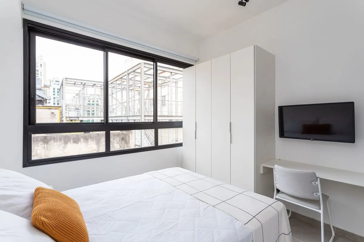 Imagem Apartamento com 1 Quarto para alugar, 18m² - Centro