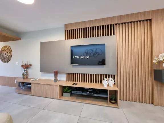 Imagem Apartamento à venda na Vila Mariana de 3 quartos e 3 suítes, 3 vagas.
