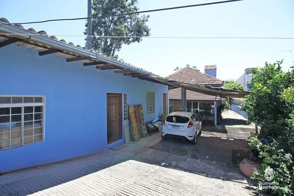 Imagem Casa de 3 dormitórios no bairro Partenon