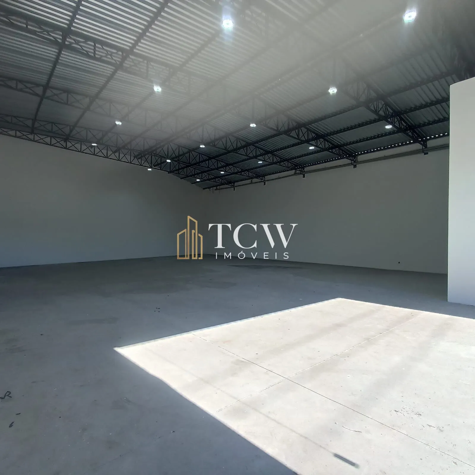 Imagem Galpão Industrial para Locação em Cidade Industrial Satélite | 500 m² | Pé-direito de 7 m | Guarulhos/SP