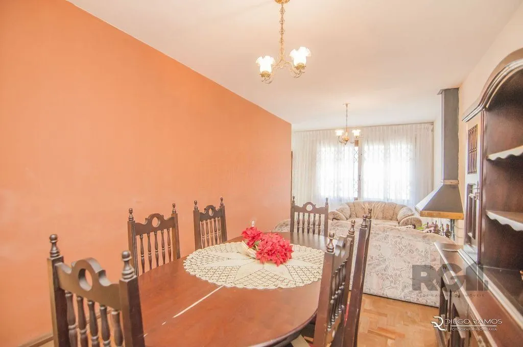 Imagem Casa 3 dorms à venda Rua Intendente Alfredo Azevedo, Glória - Porto Alegre