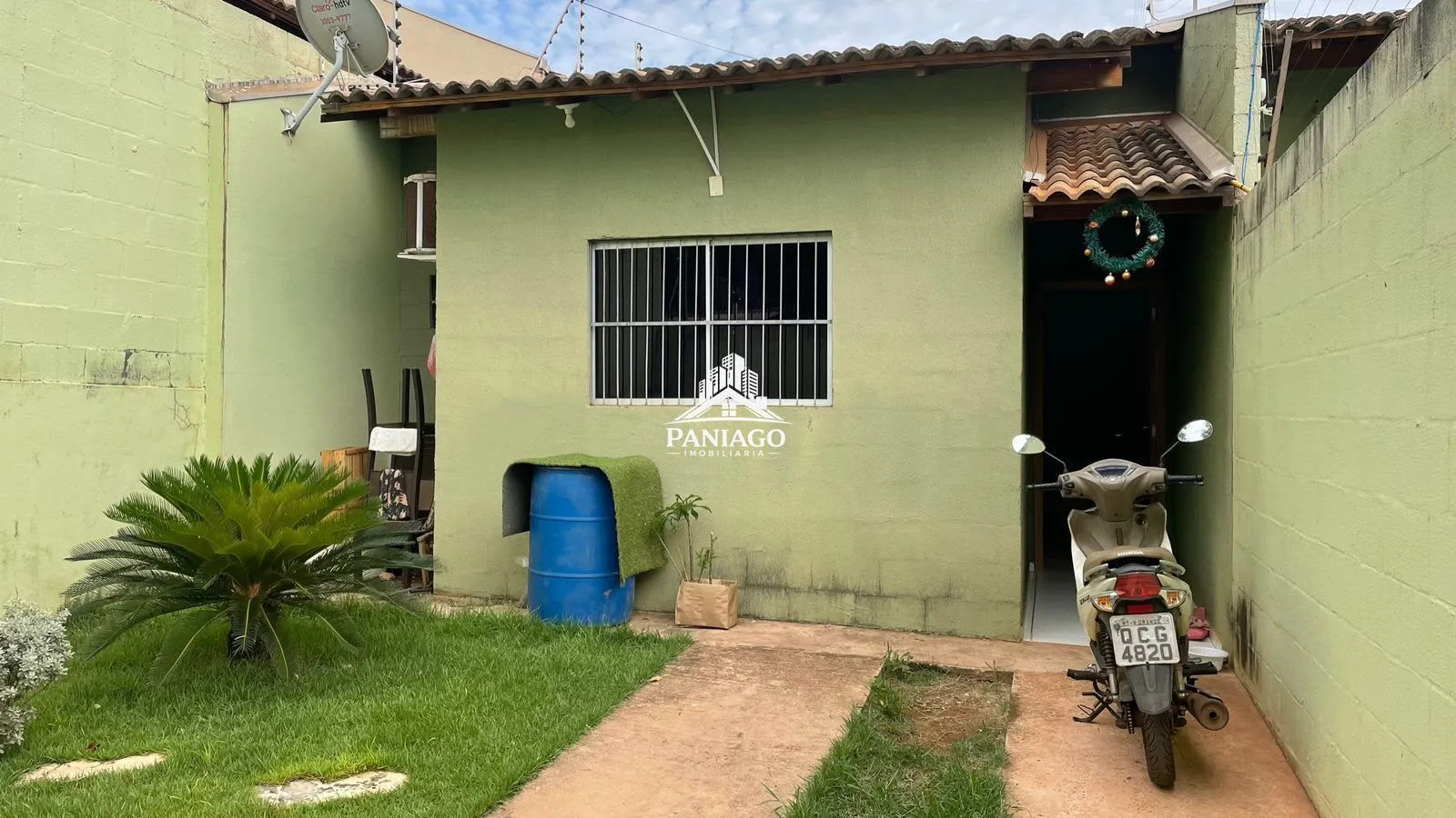 Imagem Casa com 2 Quartos e Piscina à Venda | 200 m²