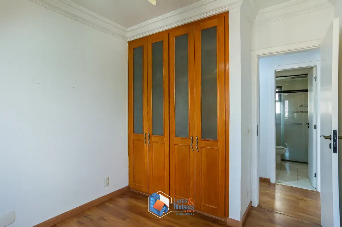 Imagem Cobertura para venda em Vila Suzana com 3 quartos, sendo 1 suíte, 223m²