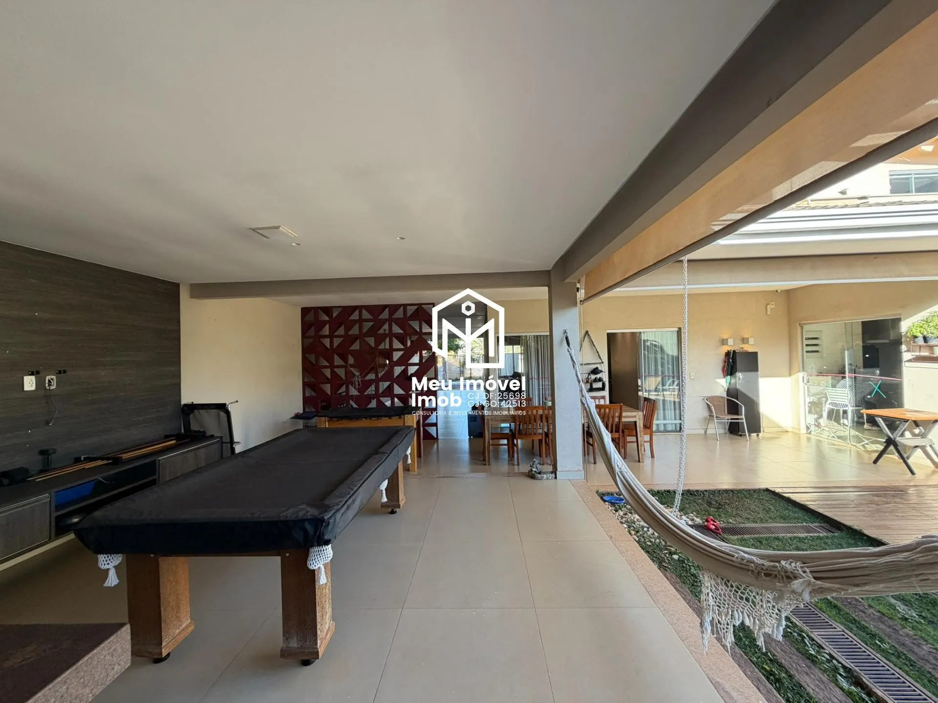 Imagem Casa 4 Qts 4 Suítes 2 Vagas 350m² Cond Jardim Botânico VI
